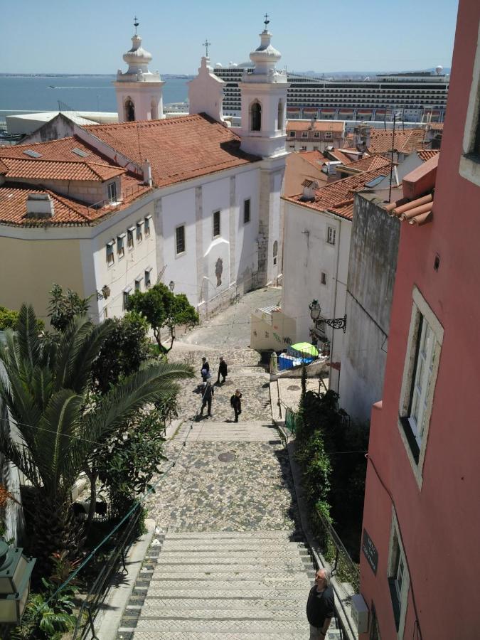 Indigo Moon's Secret Sanctuary In Alfama Lisbon
