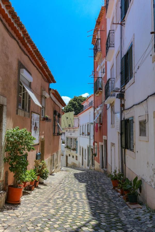 Indigo Moon's Secret Sanctuary In Alfama Lisbon